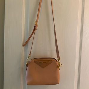 pink purse